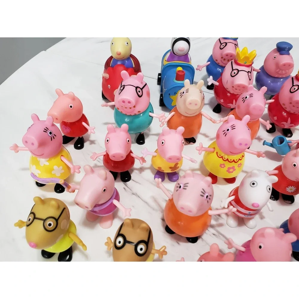 Lot 40+ Peppa Pig Family Friends Figures Bundle Mummy Daddy Grandma George #5
